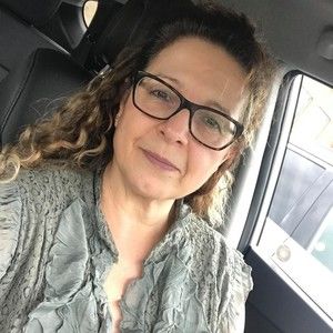 Meet your Posher, Diane